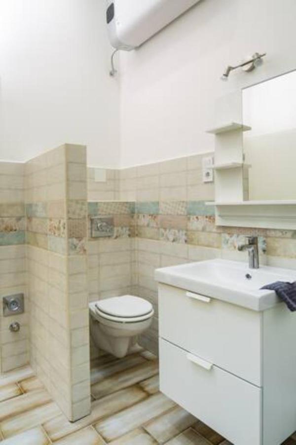 Hi-Bp Design Home Apartments In The Heart Of Budapest Exterior photo