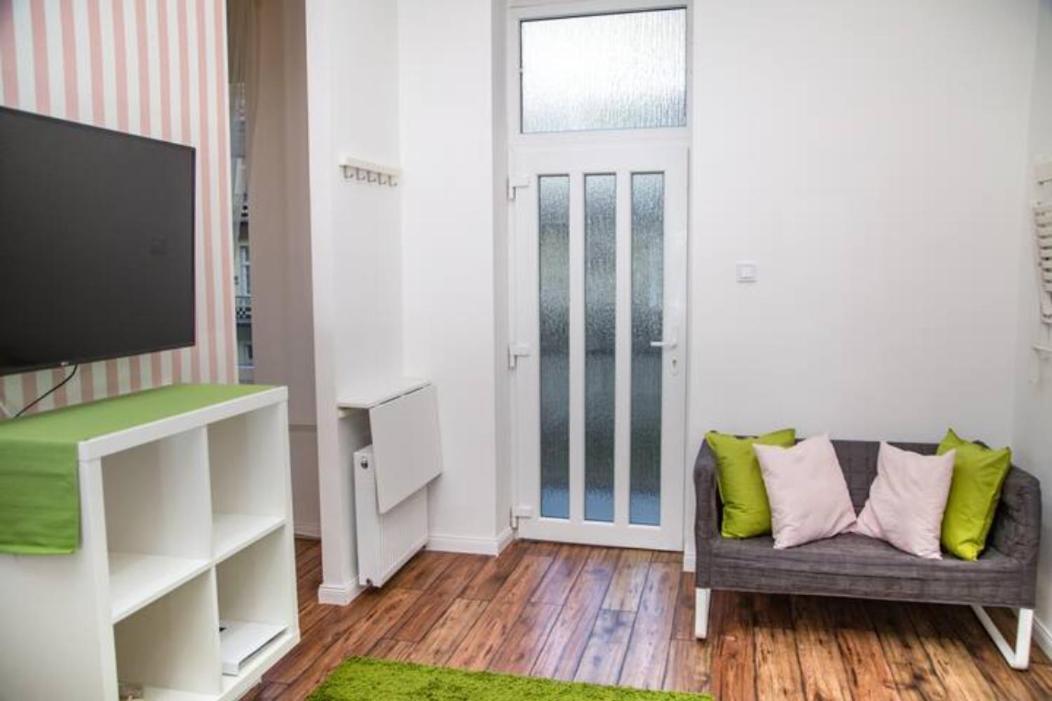Hi-Bp Design Home Apartments In The Heart Of Budapest Exterior photo