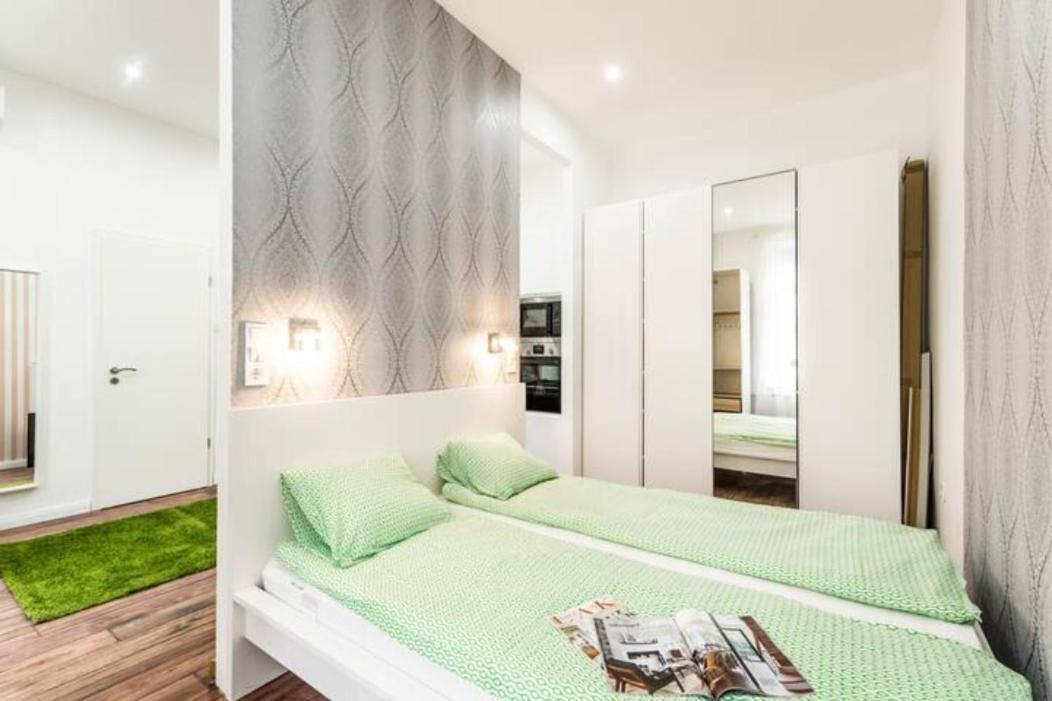 Hi-Bp Design Home Apartments In The Heart Of Budapest Exterior photo