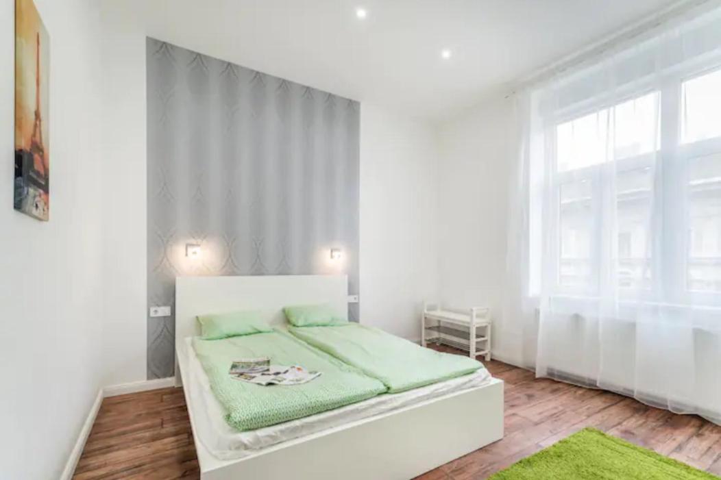 Hi-Bp Design Home Apartments In The Heart Of Budapest Exterior photo